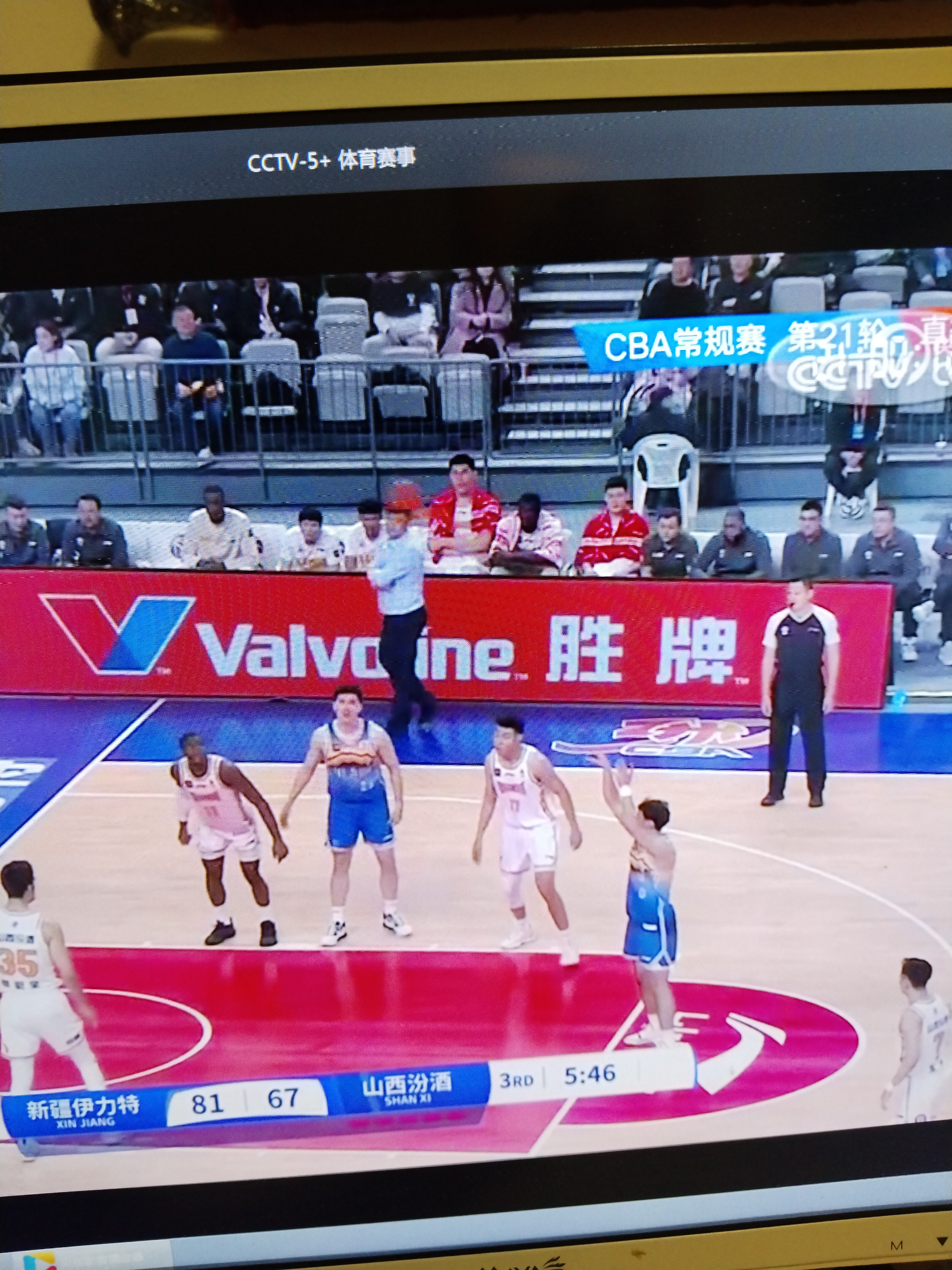 湖北男篮坚守主场：迎战山西队争夺胜利的简单介绍