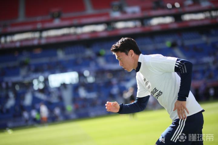 里昂客场力克波尔多,取得关键三分 里昂客场力克波尔多,取得关键三分