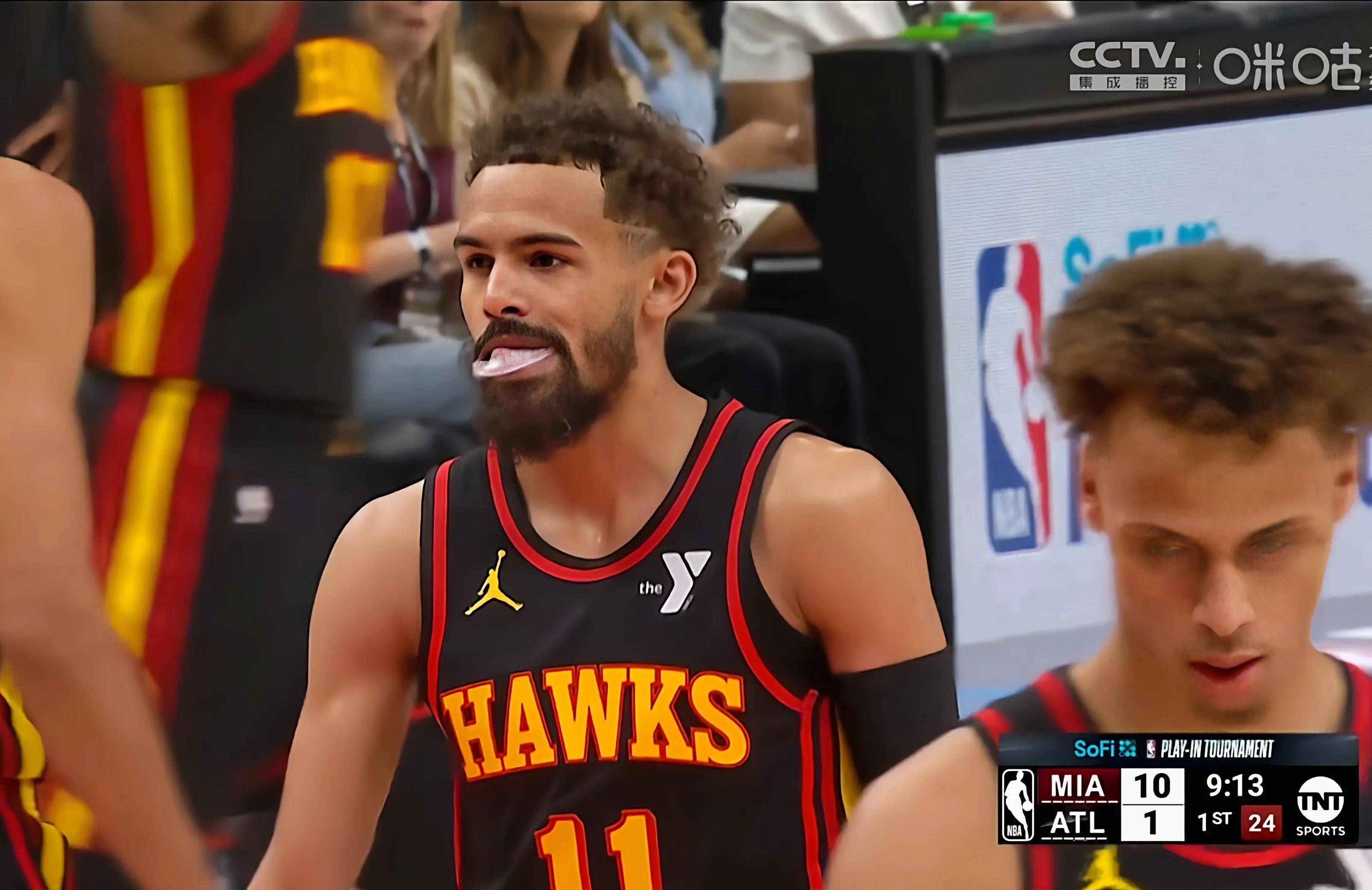 老鹰队连续得分，掀起胜利高潮的简单介绍