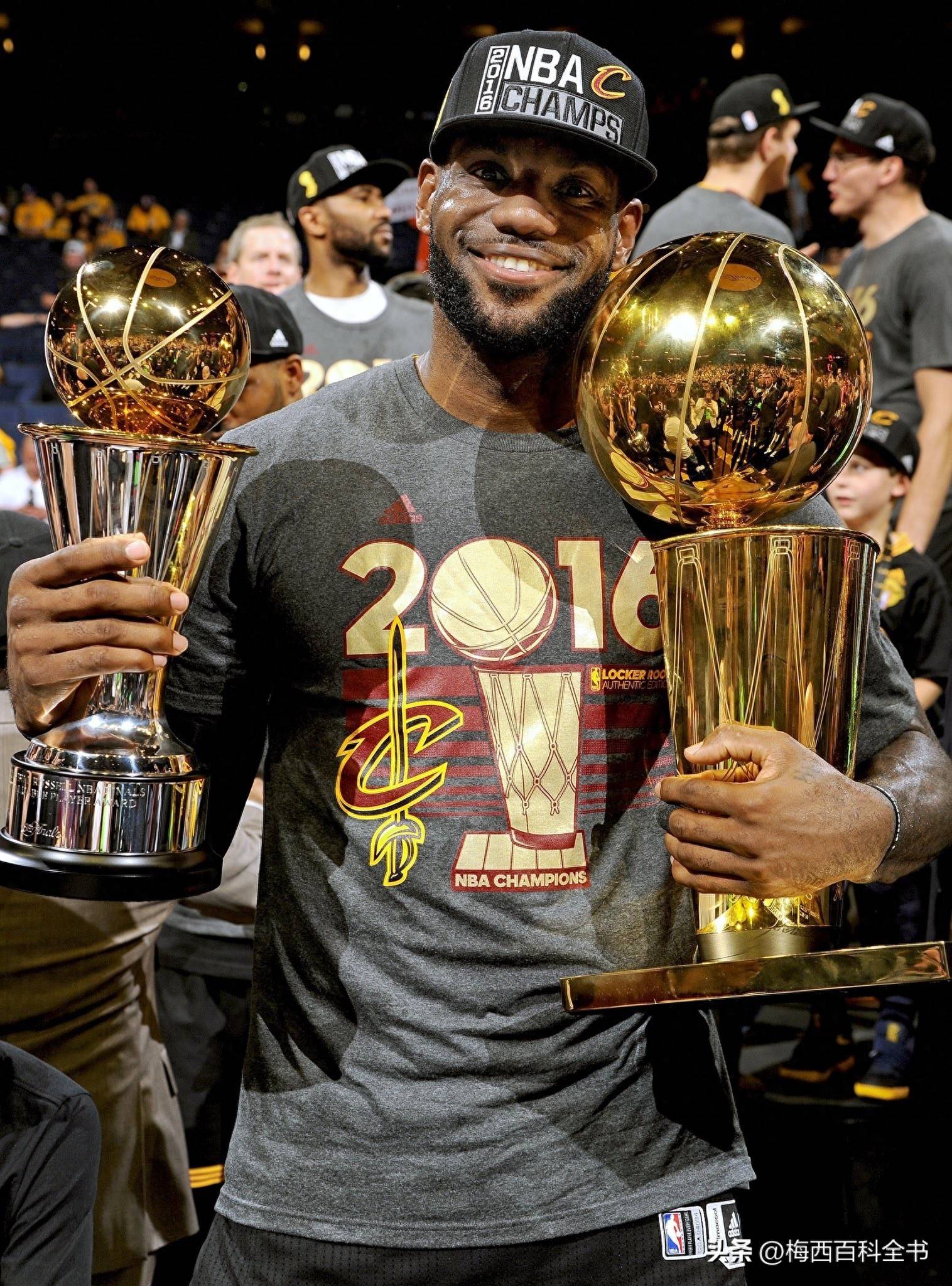 开云体育地址-篮球名将詹姆斯荣膺年度最有价值球员奖