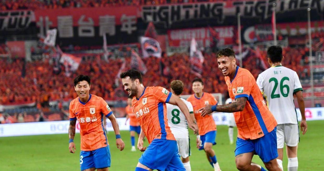 开云体育app-申花大胜鲁能，逼近积分榜前八