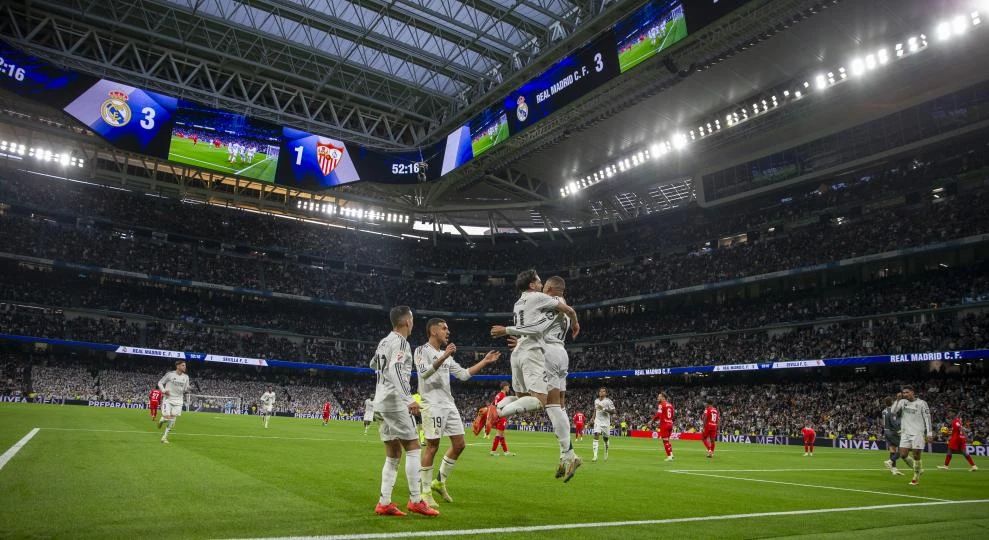 包含皇马主场大胜塞维利亚,继续领跑西甲积分榜的词条 包含皇马主场大胜塞维利亚,继续领跑西甲积分榜的词条