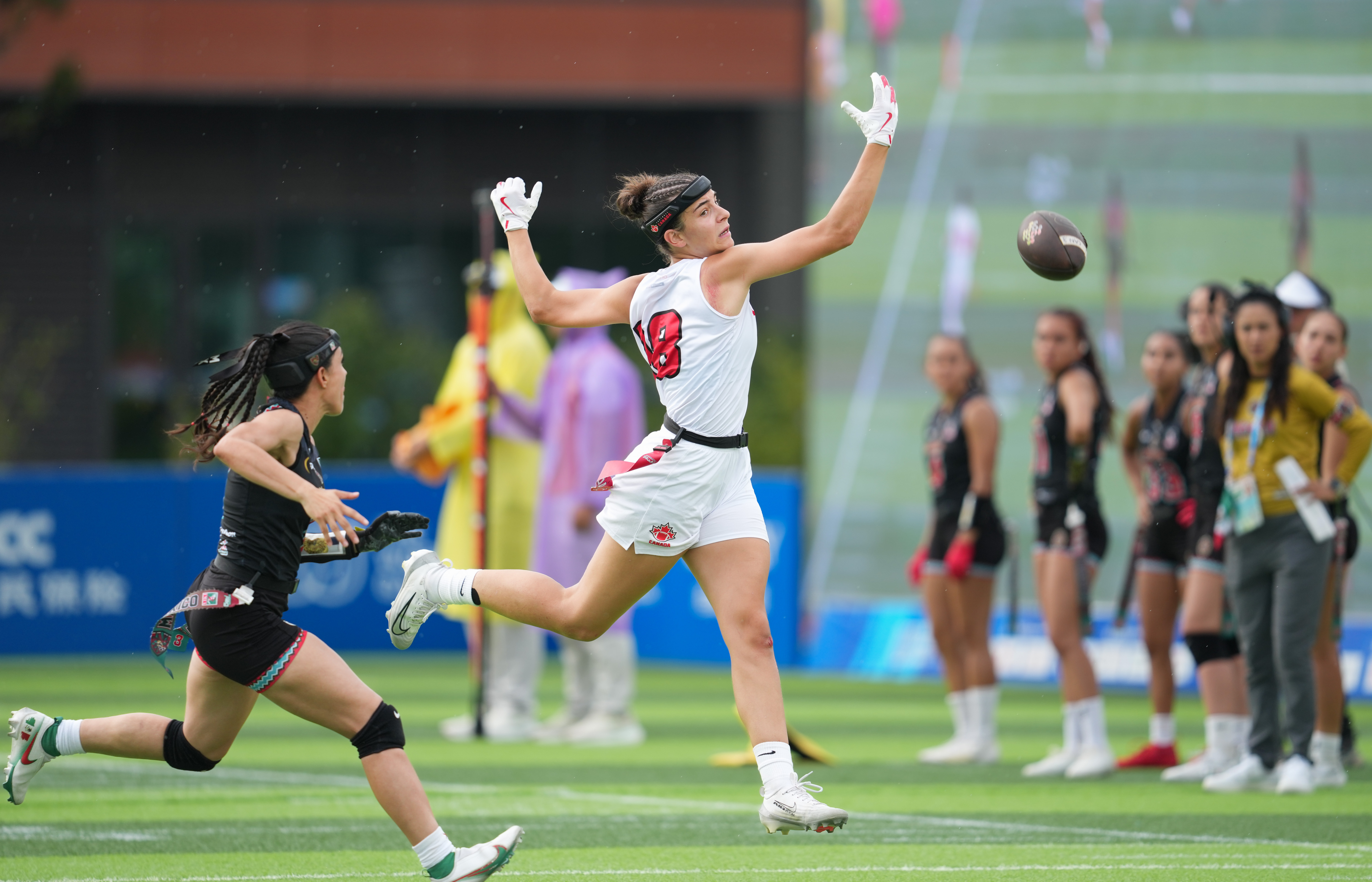 墨西哥运动员在拳击项目中实现逆袭 墨西哥运动员在拳击项目中实现逆袭