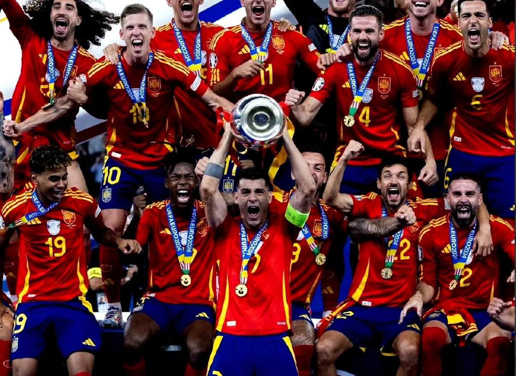 西班牙传奇球星回顾，谁是最伟大的一位？