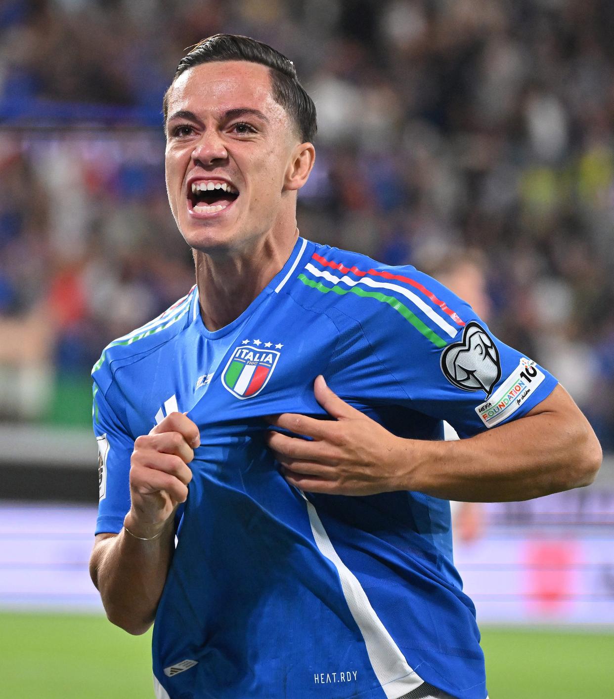 开云体育app-关于意大利队双杀成功晋级下一轮争霸的信息