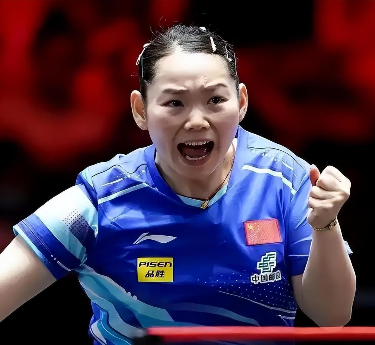 包含瑞典球队击败对手晋级，追逐冠军梦想的词条